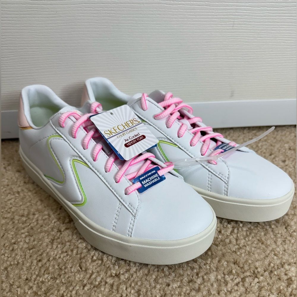 NWT Skechers Womens Court Classics Eden LX White/Pink/Green Shoes Sz7